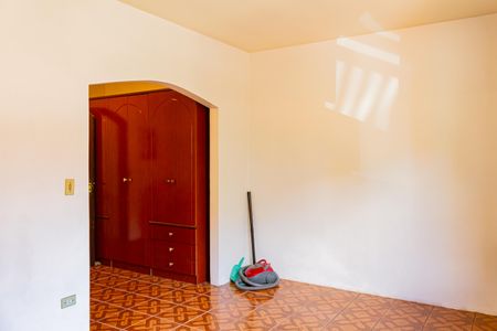 Casa à venda com 209m², 3 quartos e 3 vagasQuarto Suíte