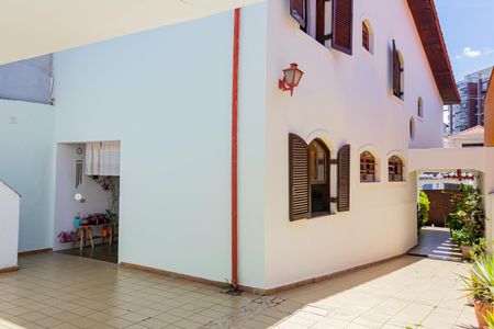 Casa à venda com 209m², 3 quartos e 3 vagasÁrea externa