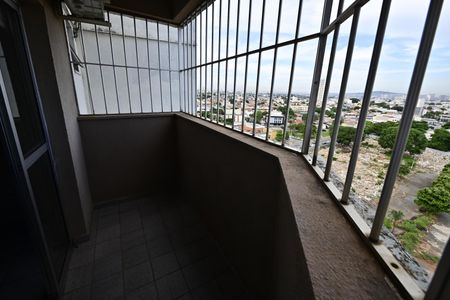 Apartamento para alugar com 56m², 2 quartos e 1 vaga