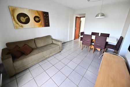 Apartamento para alugar com 56m², 2 quartos e 1 vaga