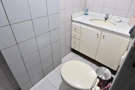 Apartamento para alugar com 56m², 2 quartos e 1 vaga