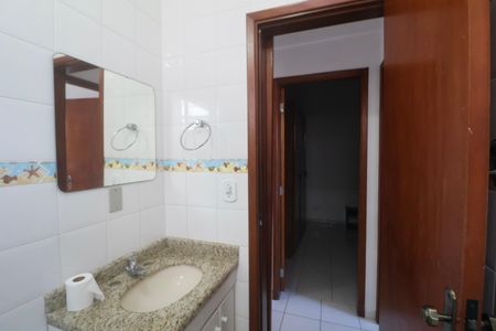 Apartamento para alugar com 92m², 2 quartos e sem vaga Apartamento para alugar com 92m², 2 quartos e sem vagaBanheiro Social