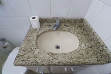 Apartamento para alugar com 92m², 2 quartos e sem vaga Apartamento para alugar com 92m², 2 quartos e sem vagaBanheiro Social