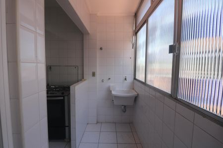 Apartamento para alugar com 92m², 2 quartos e sem vaga Apartamento para alugar com 92m², 2 quartos e sem vagaÁrea de Serviço