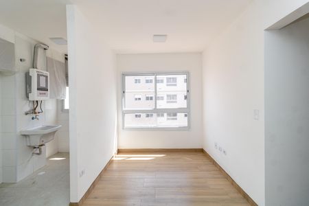 Sala de apartamento para alugar com 2 quartos, 46m² em Vila Mazzei, São Paulo