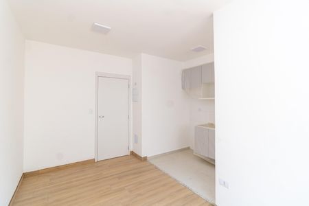 Sala de apartamento para alugar com 2 quartos, 46m² em Vila Mazzei, São Paulo