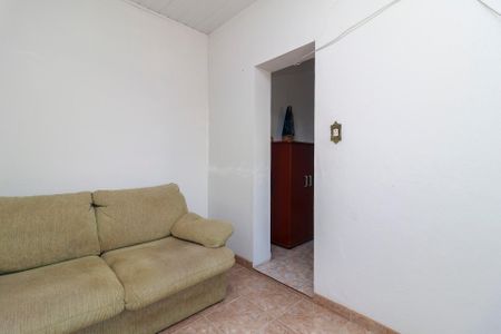 Casa à venda com 180m², 4 quartos e 4 vagas Casa à venda com 180m², 4 quartos e 4 vagasQuarto 2