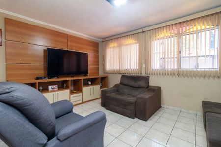 Sala de casa à venda com 4 quartos, 180m² em Chácara Santo Antônio (zona Sul), São Paulo