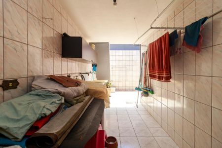 Casa à venda com 180m², 4 quartos e 4 vagas Casa à venda com 180m², 4 quartos e 4 vagasÁrea de Serviço