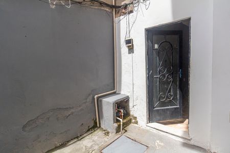 Fachada de casa para alugar com 2 quartos, 90m² em Osvaldo Cruz, Rio de Janeiro