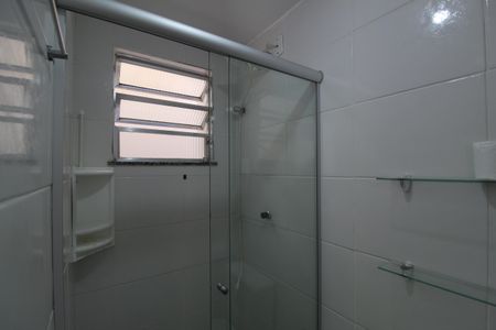 Casa de condomínio para alugar com 80m², 2 quartos e sem vagaBanheiro 2