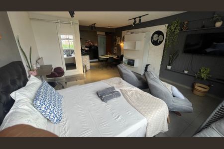 Studio para alugar com 32m², 1 quarto e sem vaga Studio para alugar com 32m², 1 quarto e sem vagaStudio