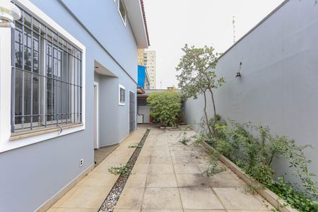 Casa à venda com 190m², 3 quartos e 5 vagasQuintal