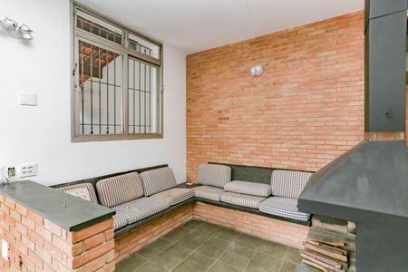 Casa à venda com 190m², 3 quartos e 5 vagasSala