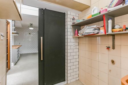 Casa à venda com 190m², 3 quartos e 5 vagasÁrea de Serviço