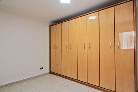 Casa à venda com 150m², 3 quartos e 1 vagaSuíte