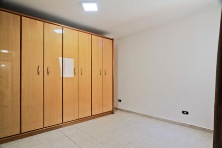 Casa à venda com 150m², 3 quartos e 1 vagaSuíte