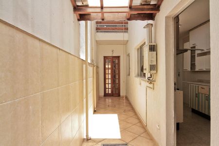 Casa à venda com 150m², 3 quartos e 1 vagaÁrea externa