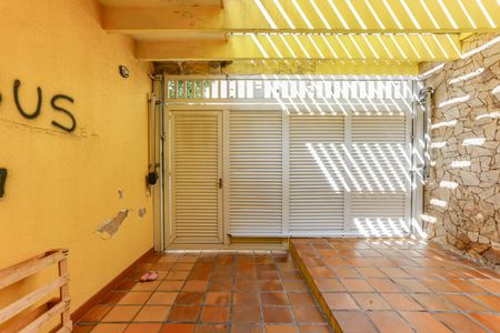 Casa à venda com 120m², 2 quartos e 2 vagas Casa à venda com 120m², 2 quartos e 2 vagasGaragem