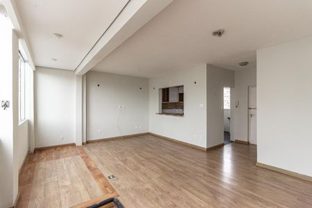 Apartamento para alugar com 100m², 3 quartos e 1 vaga Apartamento para alugar com 100m², 3 quartos e 1 vagaSala