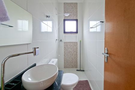 Casa de condomínio para alugar com 50m², 2 quartos e 1 vaga Casa de condomínio para alugar com 50m², 2 quartos e 1 vagaBanheiro