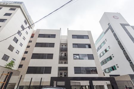 Apartamento à venda com 75m², 3 quartos e 2 vagas Apartamento à venda com 75m², 3 quartos e 2 vagasFachada