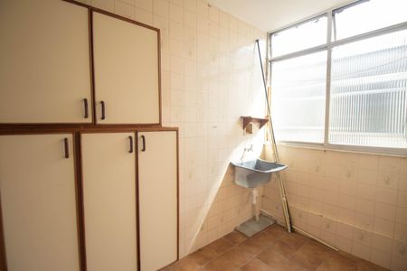Apartamento para alugar com 60m², 2 quartos e sem vaga Apartamento para alugar com 60m², 2 quartos e sem vagaÁrea de Serviço