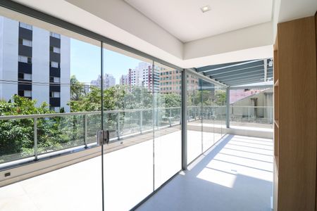 Varanda de apartamento à venda com 1 quarto, 67m² em Vila Cordeiro, São Paulo