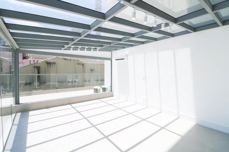 Apartamento à venda com 67m², 1 quarto e 1 vagaSala 