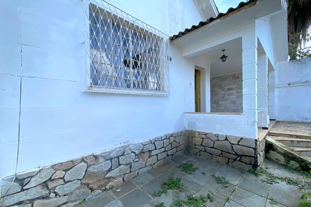 Casa à venda com 400m², 3 quartos e 1 vagaVaranda