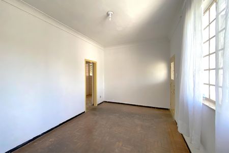 Casa à venda com 400m², 3 quartos e 1 vagaSala