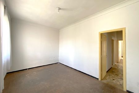 Sala de casa à venda com 3 quartos, 400m² em Sagrada Família, Belo Horizonte