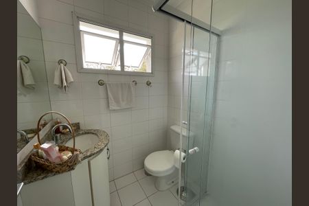 Casa para alugar com 350m², 4 quartos e 4 vagasBanheiro 