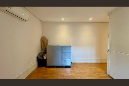 Casa à venda com 455m², 3 quartos e 5 vagasSuíte 3