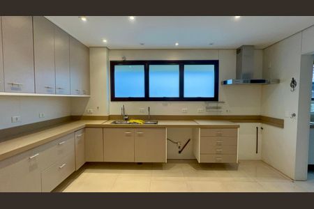 Casa à venda com 455m², 3 quartos e 5 vagasCozinha