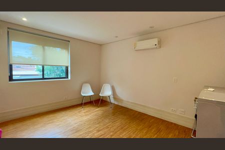 Casa à venda com 455m², 3 quartos e 5 vagasSuíte 3