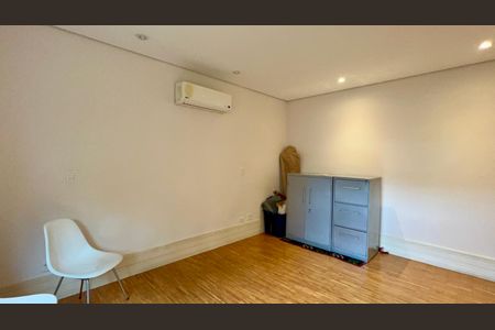 Casa à venda com 455m², 3 quartos e 5 vagasSuíte 3