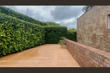 Casa à venda com 455m², 3 quartos e 5 vagasVaranda do Quarto