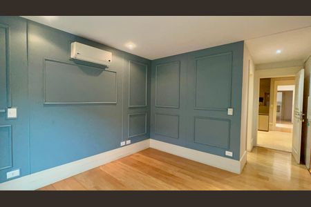 Casa à venda com 455m², 3 quartos e 5 vagasSuíte 1