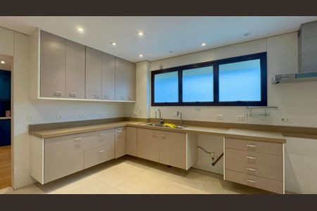 Casa à venda com 455m², 3 quartos e 5 vagasCozinha