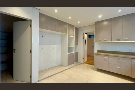 Casa à venda com 455m², 3 quartos e 5 vagasCozinha