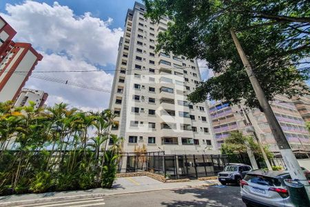 Apartamento à venda com 110m², 3 quartos e 2 vagasFachada