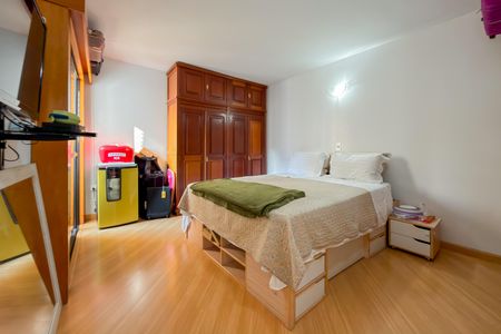 Apartamento à venda com 110m², 3 quartos e 2 vagasSuíte 