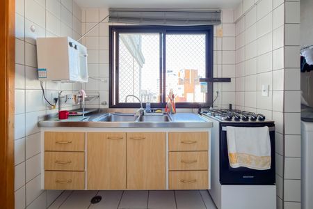 Apartamento à venda com 110m², 3 quartos e 2 vagasCozinha
