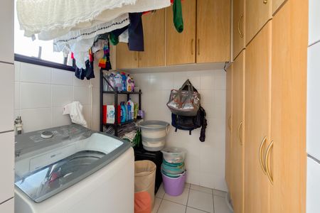 Apartamento à venda com 110m², 3 quartos e 2 vagasÁrea de Serviço