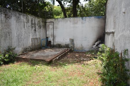 Casa para alugar com 250m², 3 quartos e 1 vagaQuintal