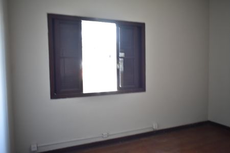 Casa para alugar com 250m², 3 quartos e 1 vagaQuarto 1