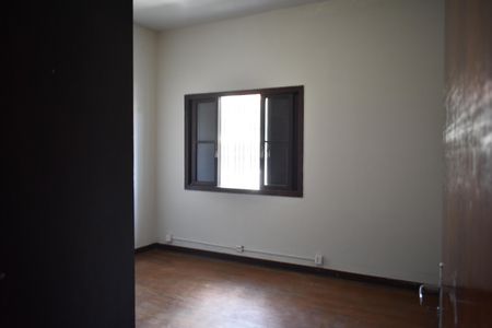 Casa para alugar com 250m², 3 quartos e 1 vagaQuarto 1