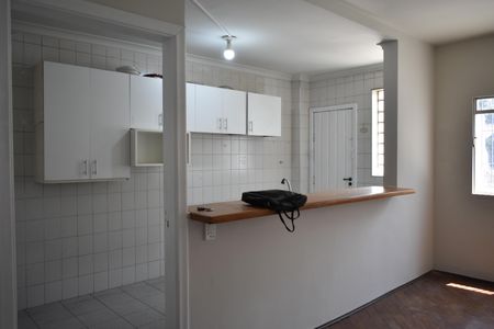 Casa para alugar com 250m², 3 quartos e 1 vagaCozinha