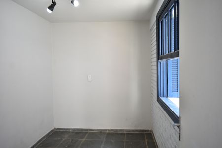 Casa para alugar com 250m², 3 quartos e 1 vagaEscritório